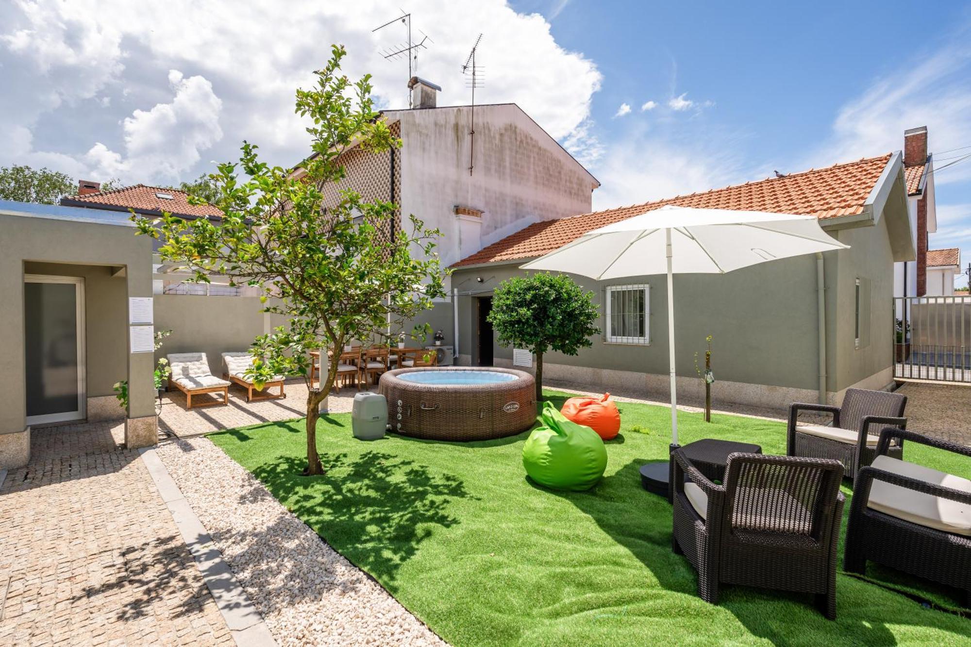 Host Wise - Terrace Delight House W Private Jacuzzi Holiday home *